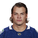 Noah Juulsen, VAN 2022-23